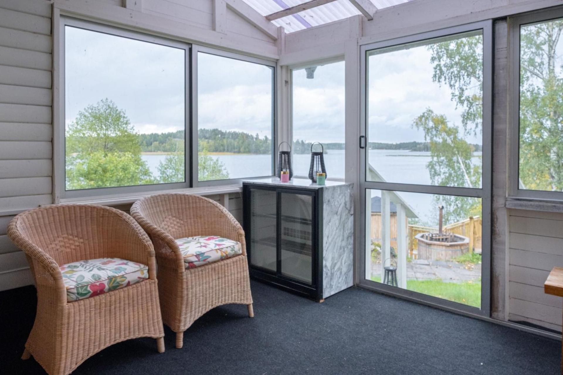 Unique Cottage With A View Of Malaren, Mariefred Esterno foto